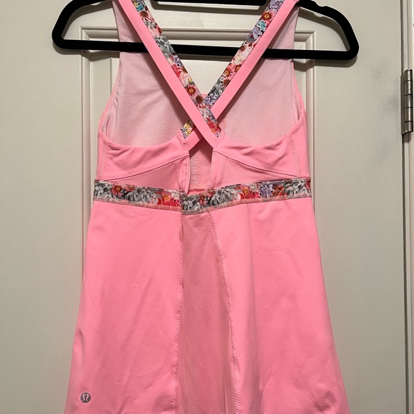 Lululemon tank top - Picture 4 of 4
